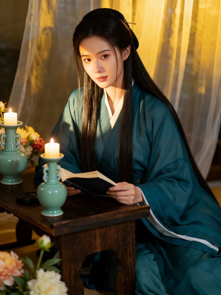 古风夜烛仕女写真