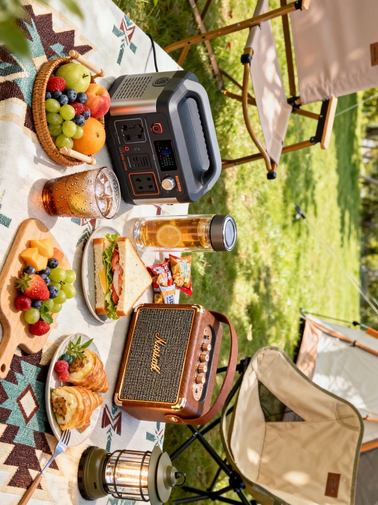 露营野餐产品场景图