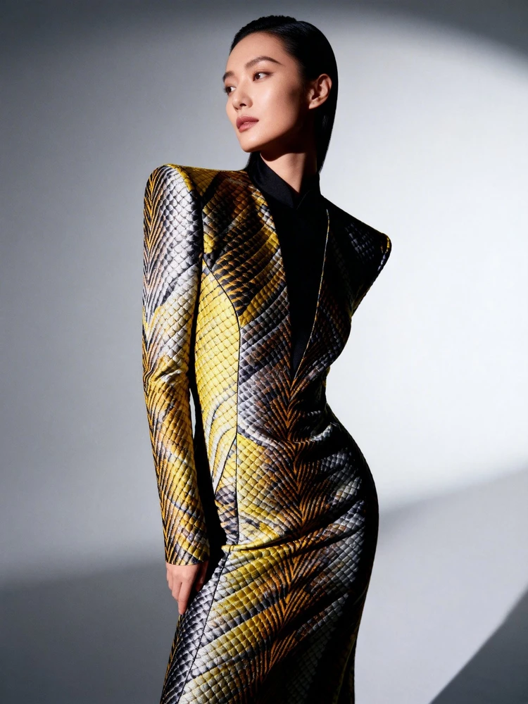 纹样一键变时装设计稿